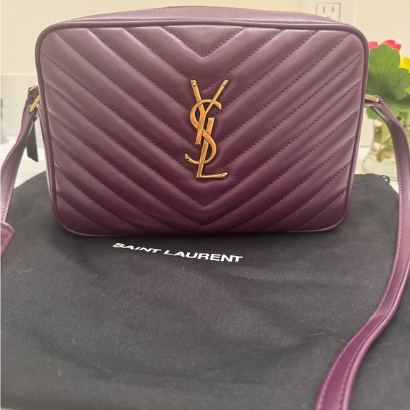 YSL Lou Camerabag. Excellent condition. Plum color - Picture 2 of 11